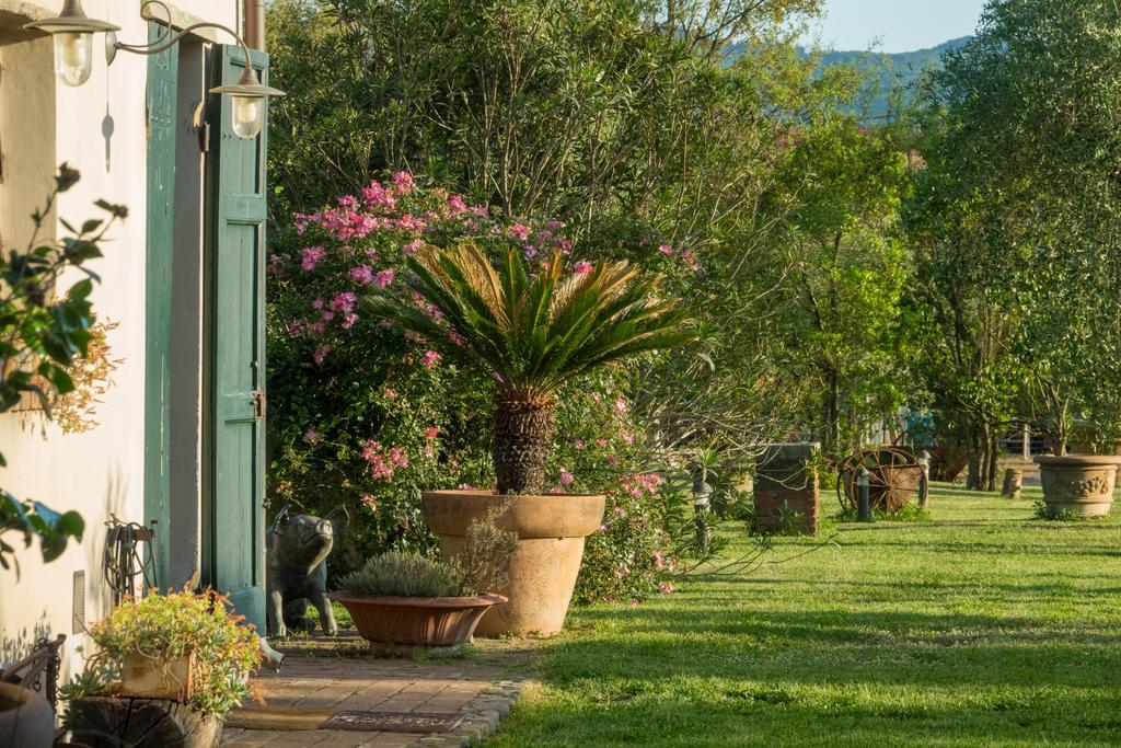 Resort La Ghiaia Sarzana Extérieur photo