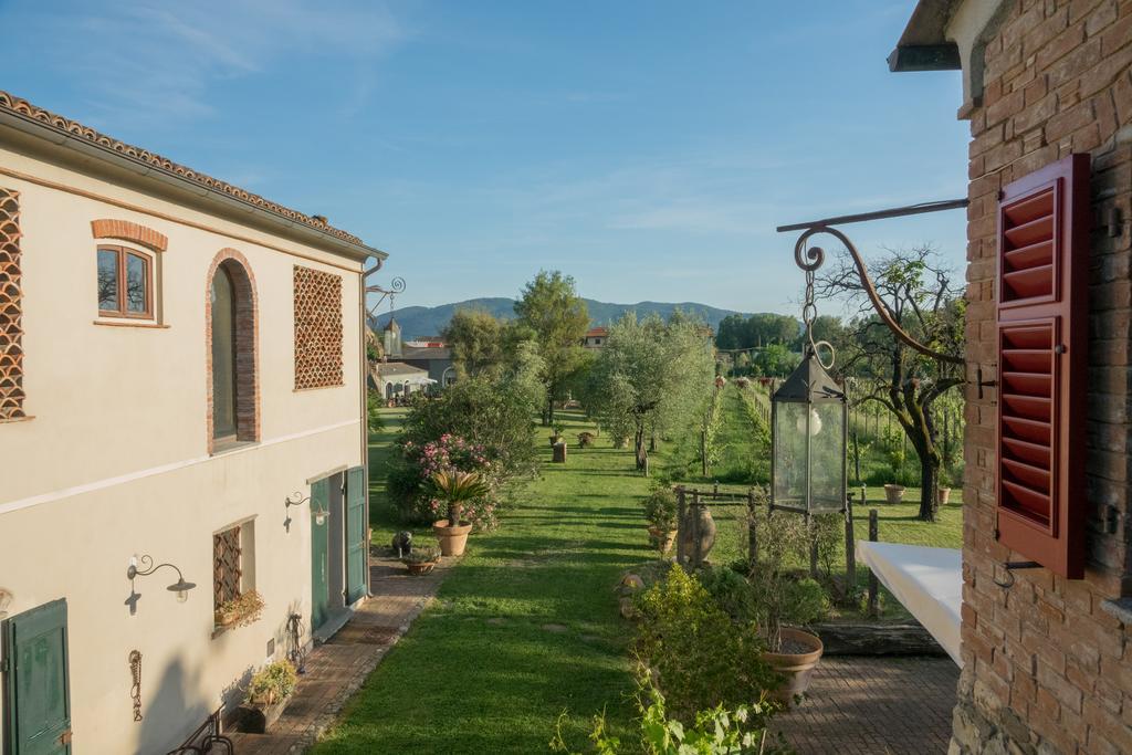 Resort La Ghiaia Sarzana Extérieur photo