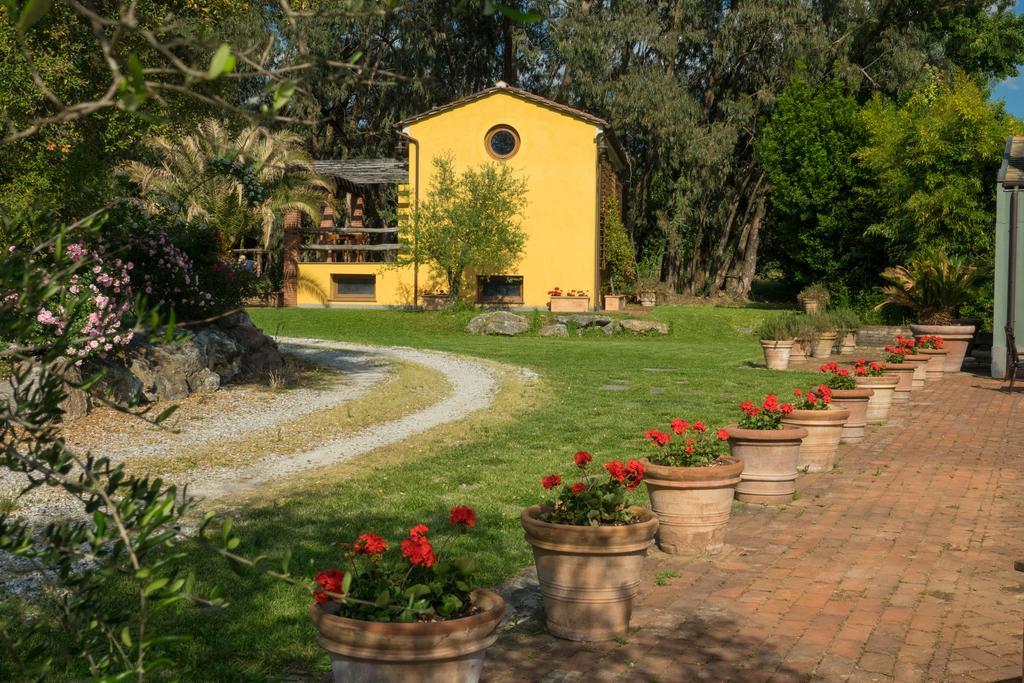 Resort La Ghiaia Sarzana Extérieur photo