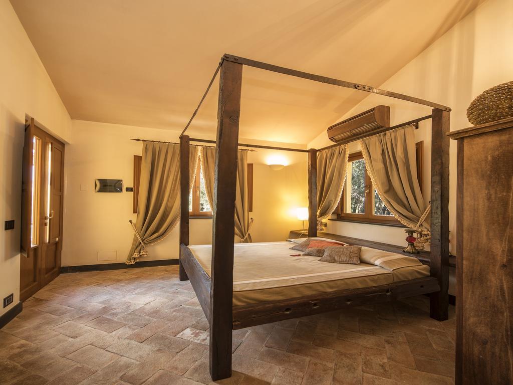 Resort La Ghiaia Sarzana Extérieur photo
